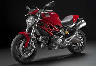 DUCATI Monster 696