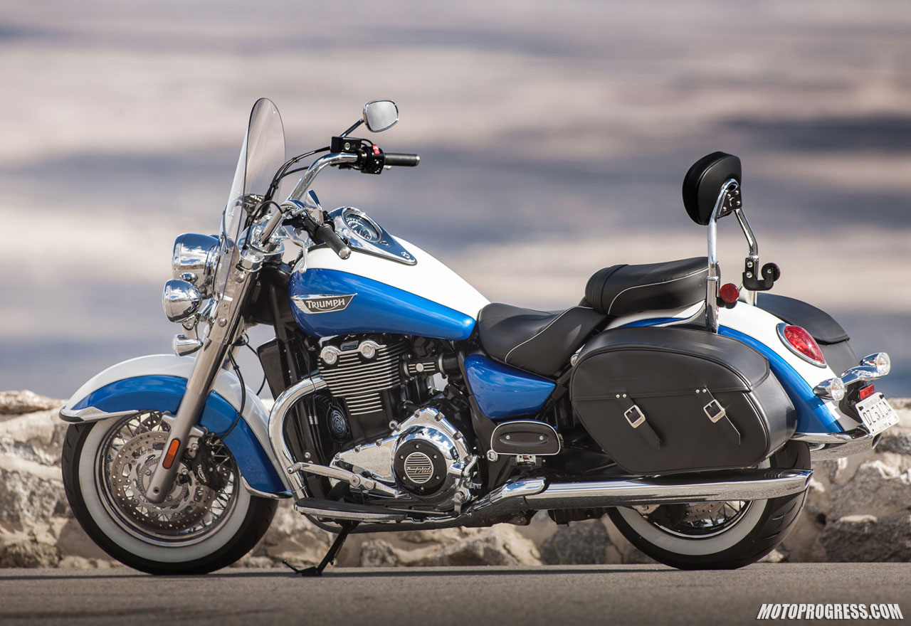 Triumph Thunderbird Storm >> TRIUMPH Thunderbird LT 2015 fiche technique Triumph Thunderbird Storm >> TRIUMPH Thunderbird LT 2015 fiche technique