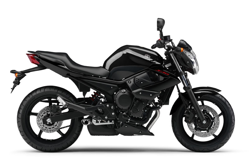 2011 Yamaha XJ6 - Moto.ZombDrive.COM