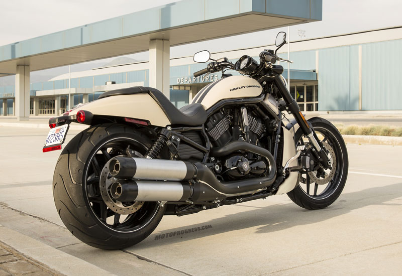 Габариты мотоцикла Harley Davidson v Rod